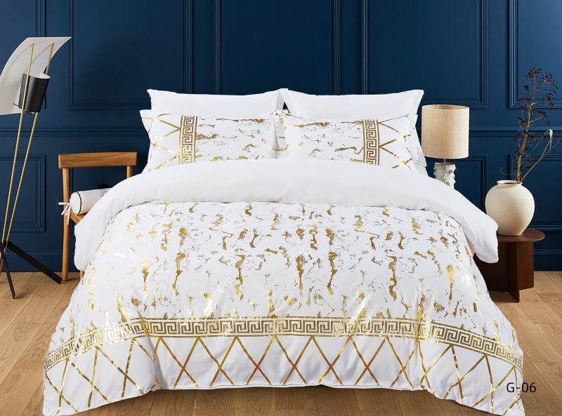 Queen Comforter